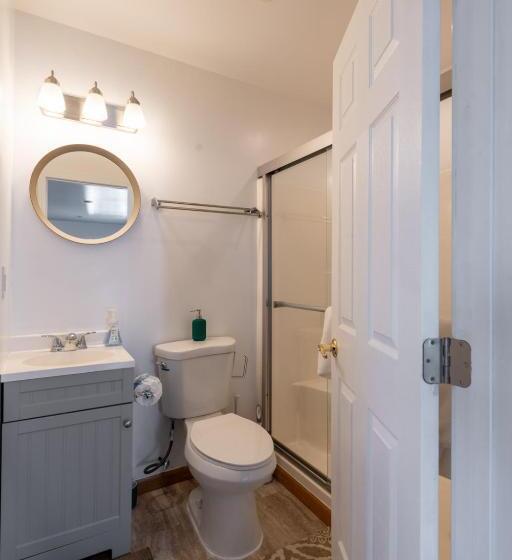 膳宿费 The Marysville Dome   Grannie House