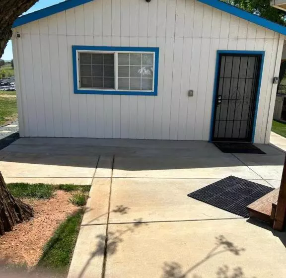 Majatalo The Marysville Dome   Grannie House