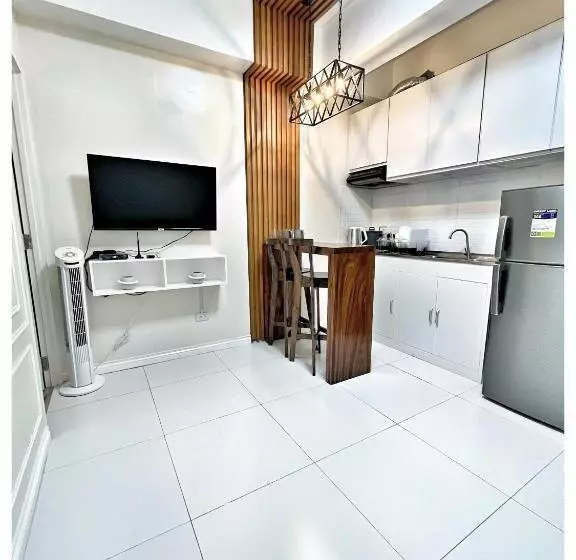 1 Br Condo In The Heart Of Naga City