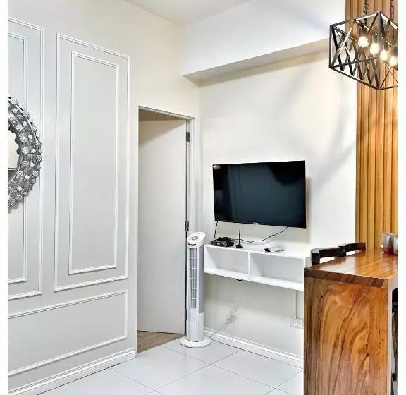 1 Br Condo In The Heart Of Naga City