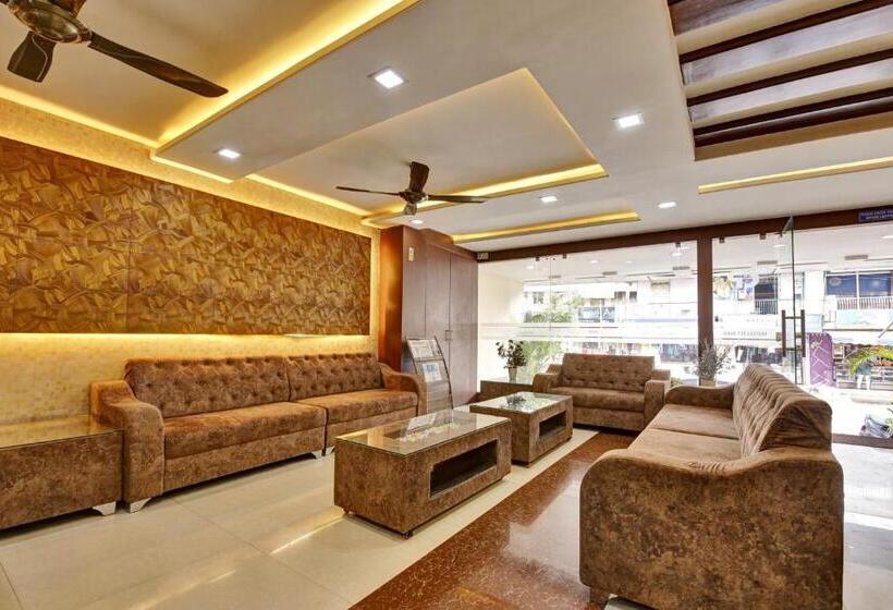 Collection O Hotel City Park