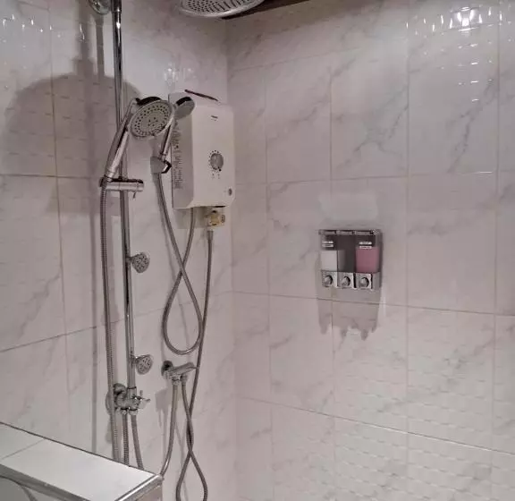 Aamiaismajoitus (B&B) Rabbit House แรบบิท เฮ้าส์