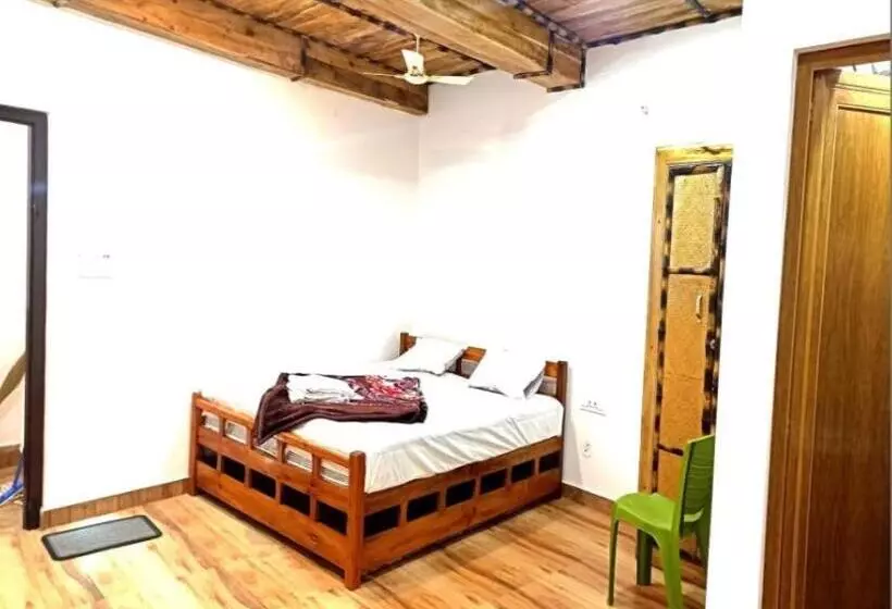 Khoai Village Resort