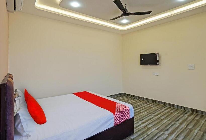 Oyo Flagship Hotel Lotus Highway Inn