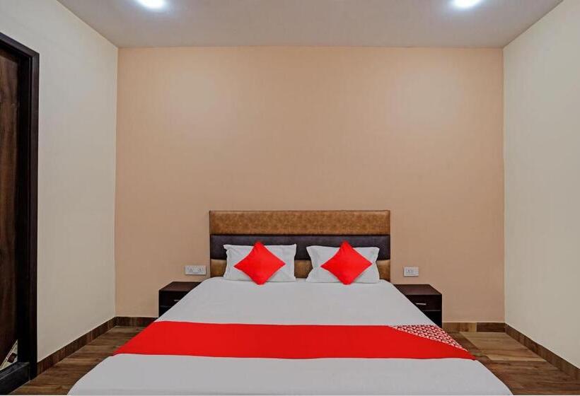 Oyo Flagship Hotel Lotus Highway Inn