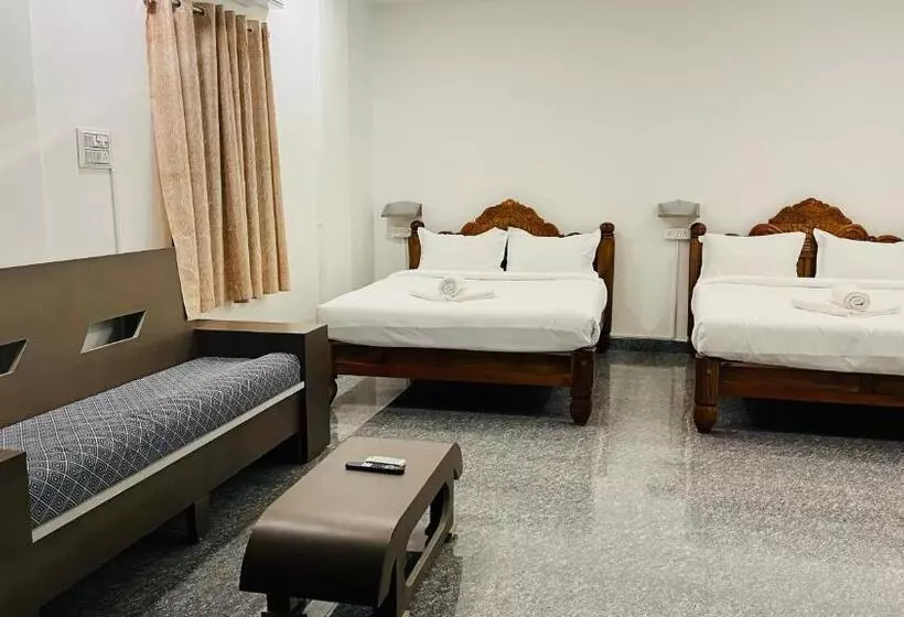 Majatalo Eden Beach Resort