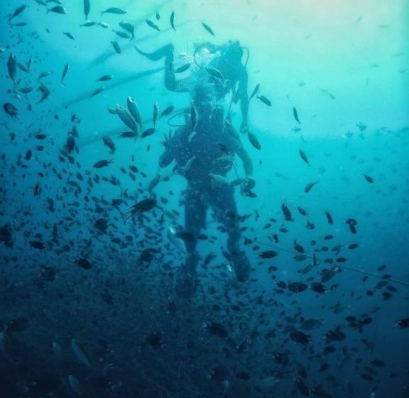 פנסיון Eden Beach Resort