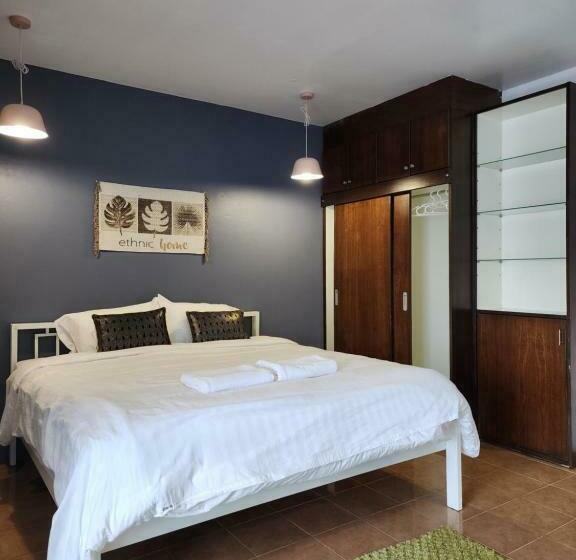 Pinpoint Hotel Phuket