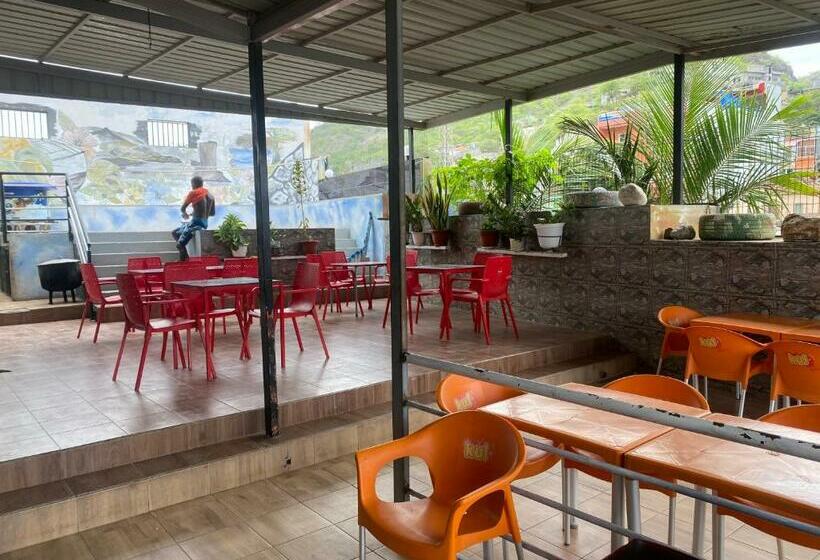 استراحتگاه Porton D Holanda