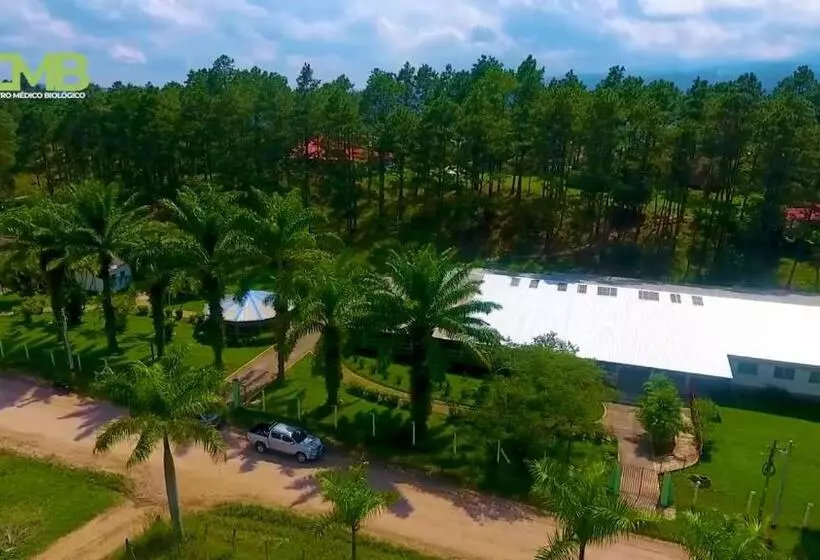 هتل Estancia Del Bosque Forest Guest House