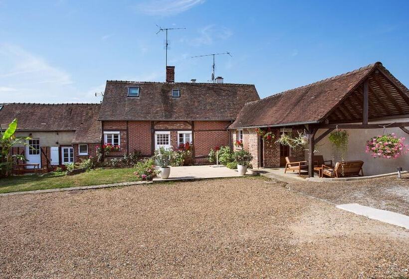 تختخواب و صبحانه Clos D Allonne