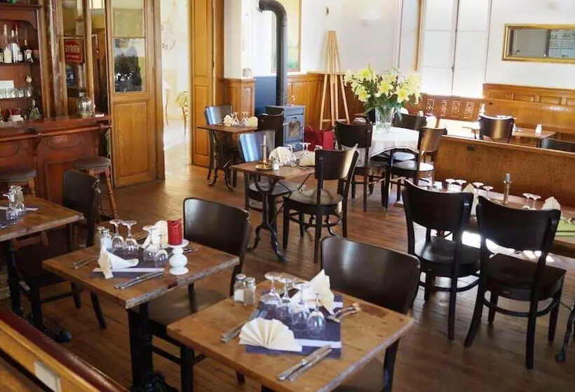 Hotel Du Saumon