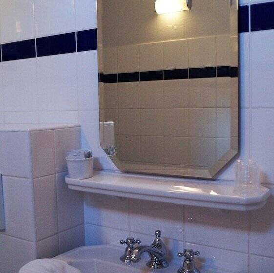 Отель Du Saumon