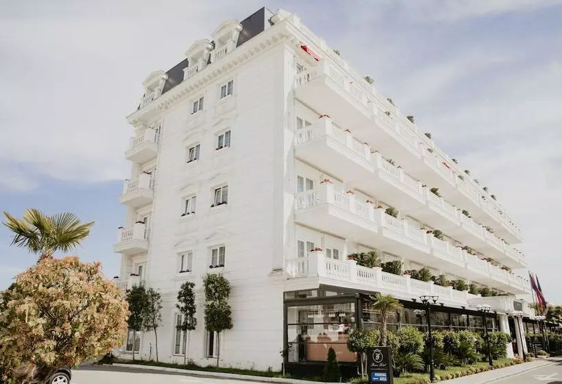 Flower Hotels & Resorts