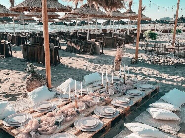 Flower Hotels & Resorts