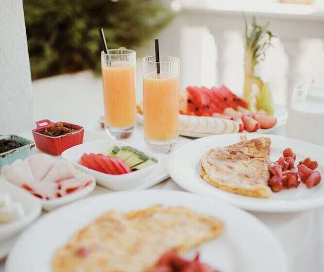 Flower Hotels & Resorts