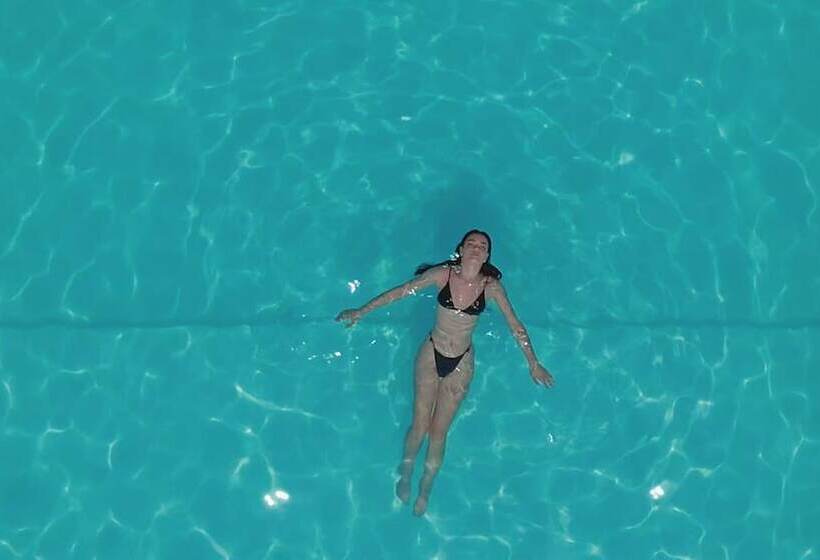 Flower Hotels & Resorts