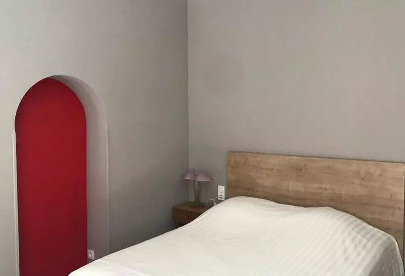 ホテル Hôtel Restaurant D'alibert