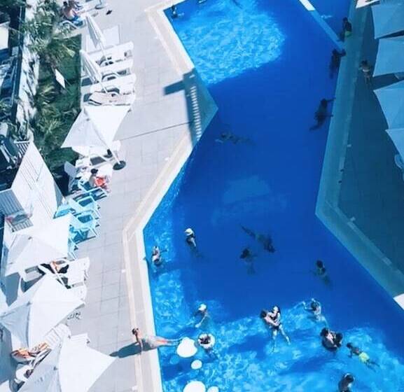 בית מלון כפרי Lakaj