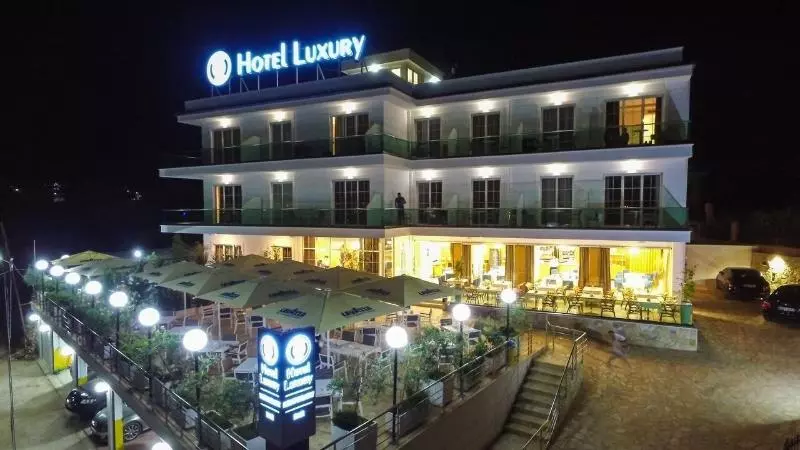 هتل Luxury