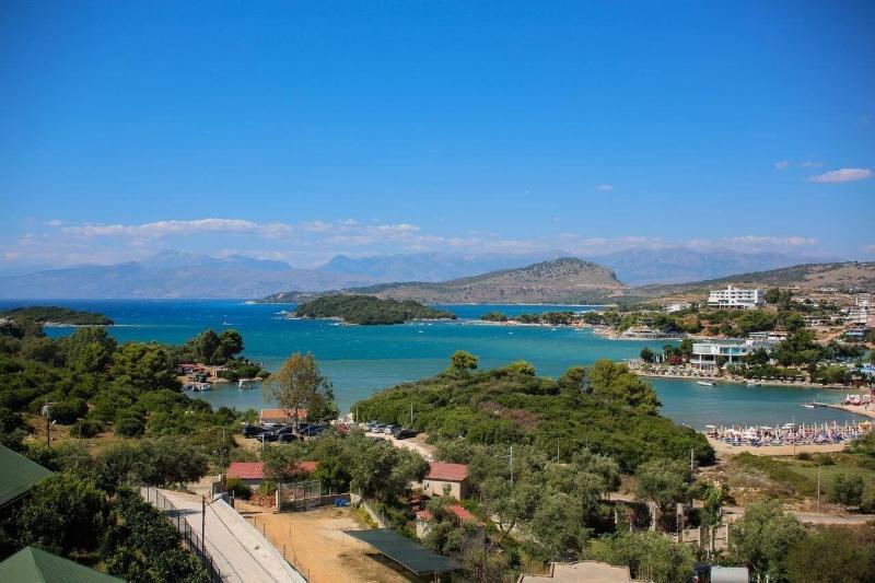 בית מלון כפרי Luxury