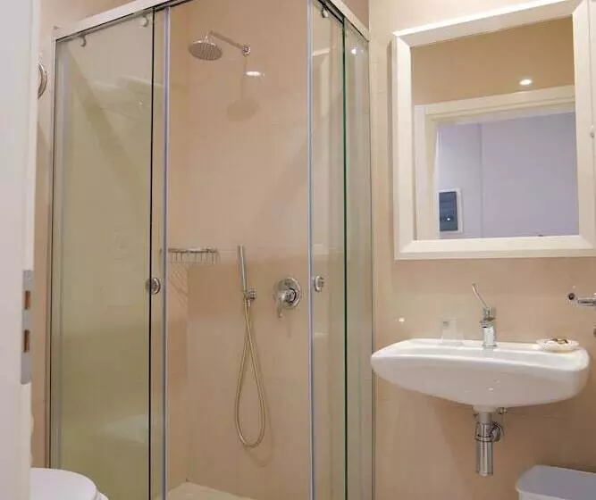 هتل Luxury
