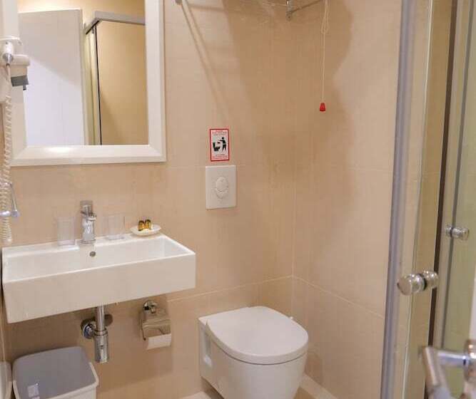 בית מלון כפרי Luxury