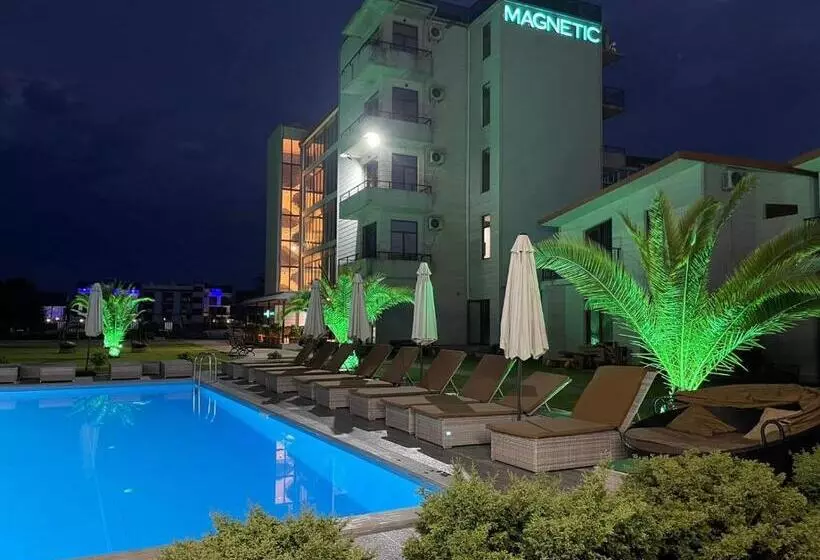 هتل Magnetic Resort Ureki