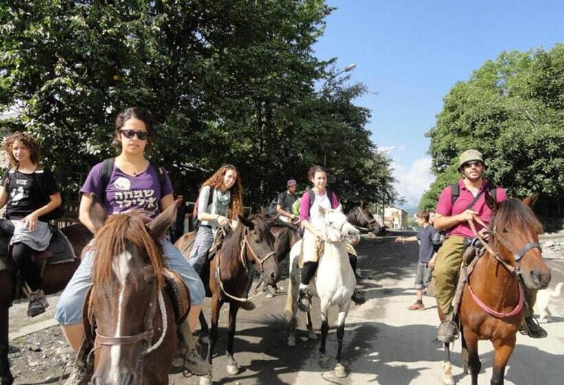 هتل Riverside Mestia