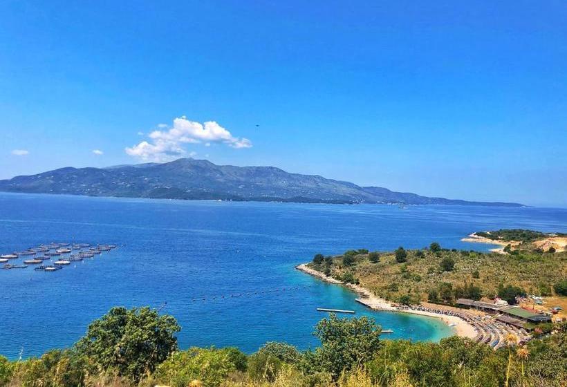 فندق Villa Qendra