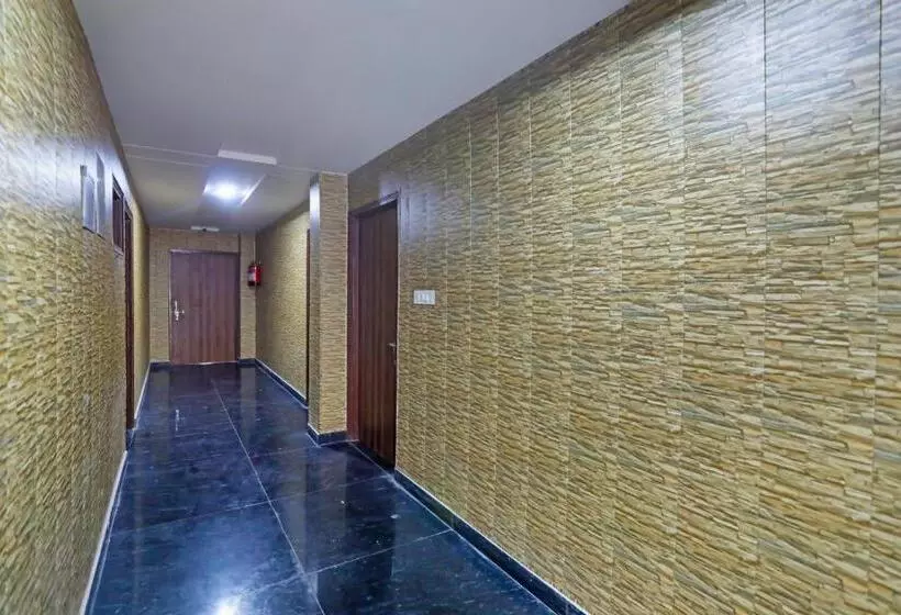 Hotelli Oyo Flagship Guddan Banquet Hall