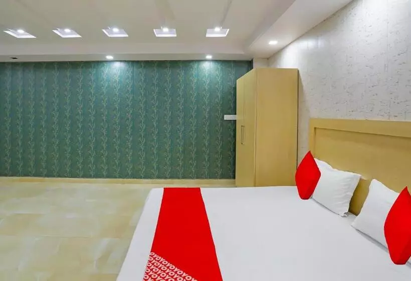 Hotelli Oyo Flagship Guddan Banquet Hall