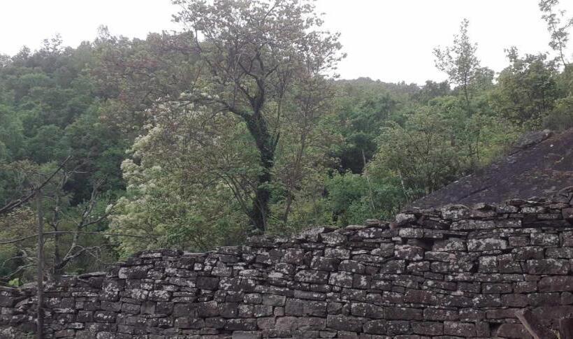 پانسیون Guest House In Buhal