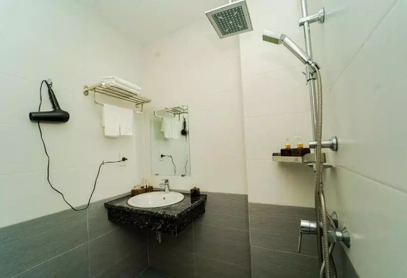 Sonne Hotel Quang Binh