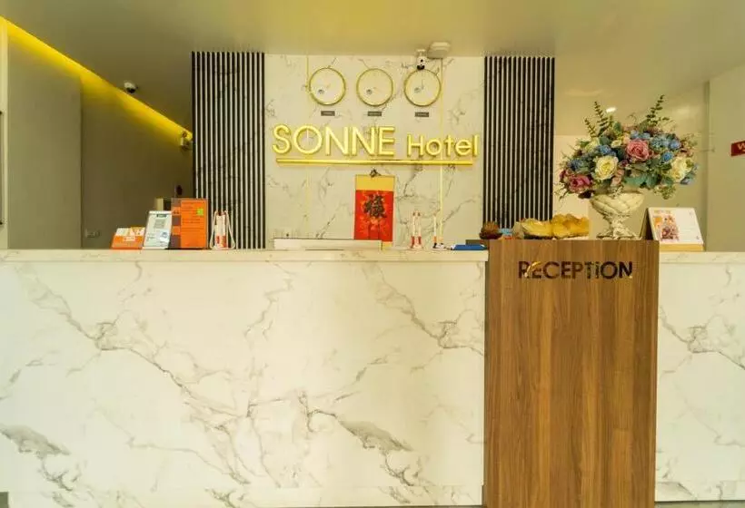 Sonne Hotel Quang Binh
