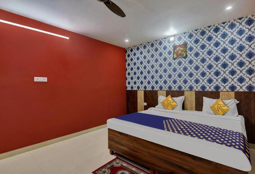 Spot On Hotel C S Tower