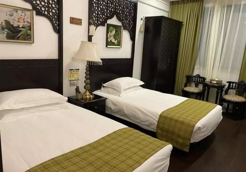 Greentree Eastern Hotel Yueqing Shifu Chenmu Square