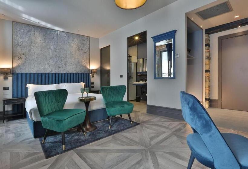 پانسیون Forvm Bijouxs