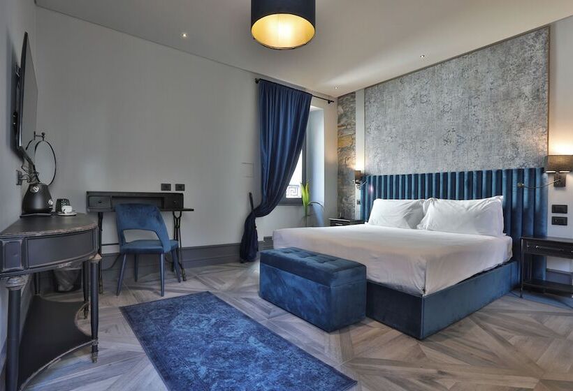 پانسیون Forvm Bijouxs