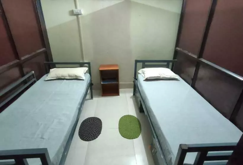 ペンション Joynest Guest House