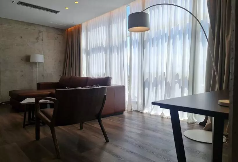 Hotelli Del Bono Central