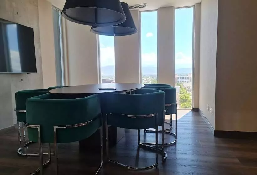 Hotelli Del Bono Central