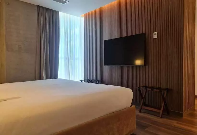 Hotelli Del Bono Central