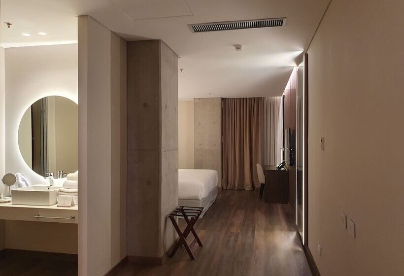 هتل Del Bono Central