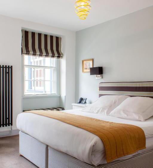 Hotel The Salutation Inn