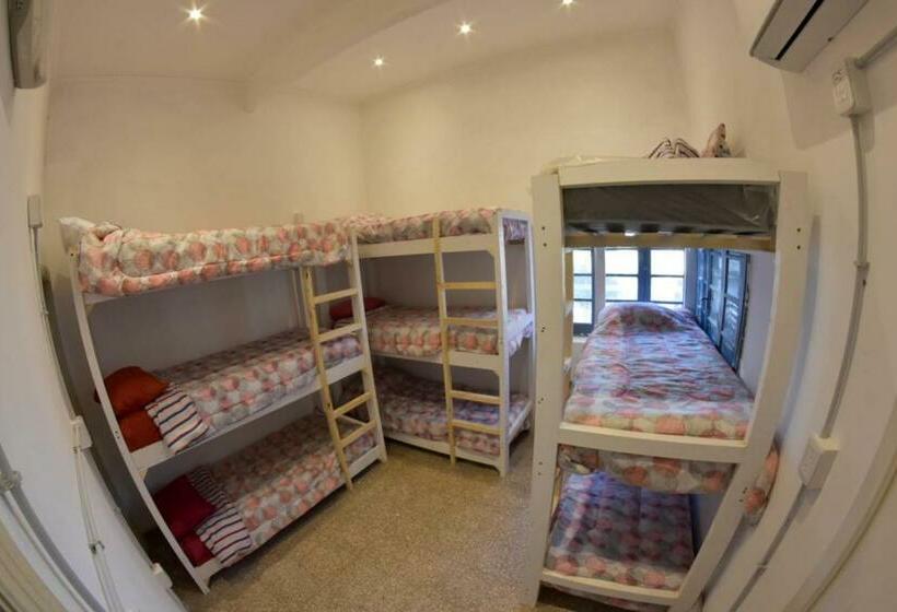 Hostel San Rafael   Bed & Breakfast