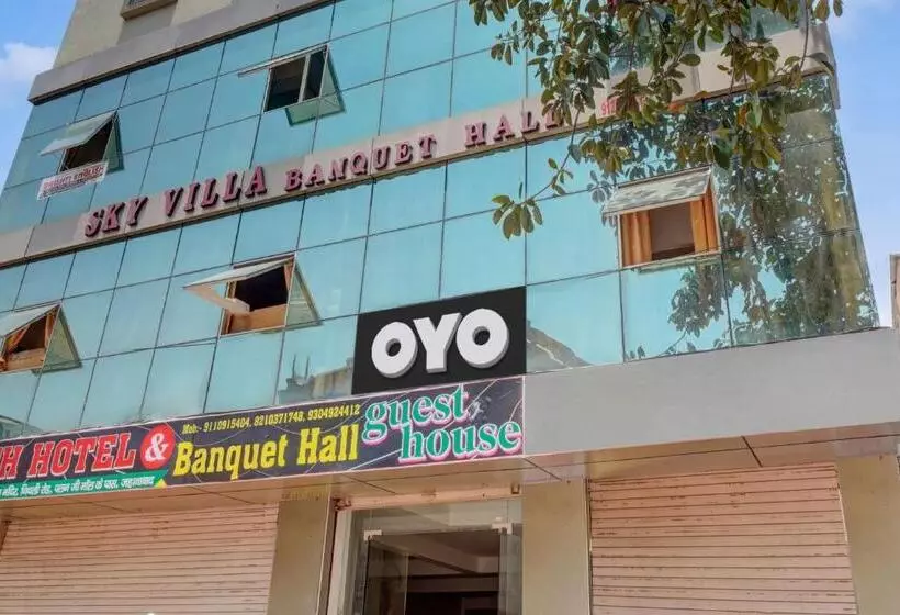 Flagship Youth Hotel & Banquet Hall
