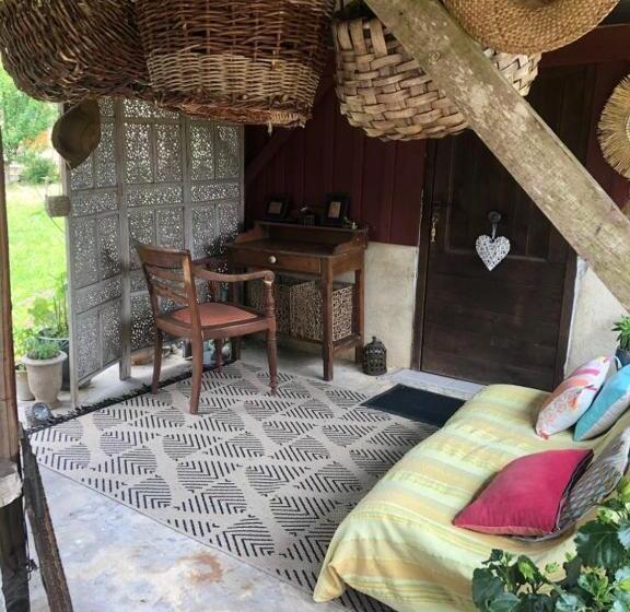 פנסיון La Cabane De César Les Eyzies De Tayac