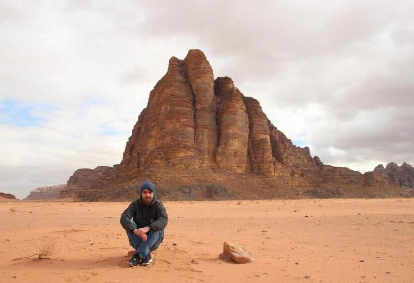 تختخواب و صبحانه Sky Light Wadi Rum