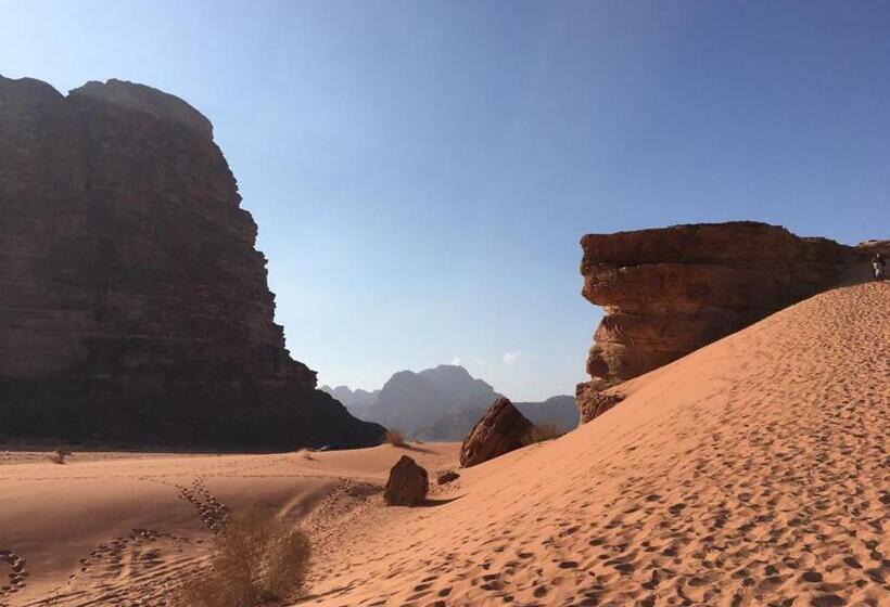 تختخواب و صبحانه Sky Light Wadi Rum